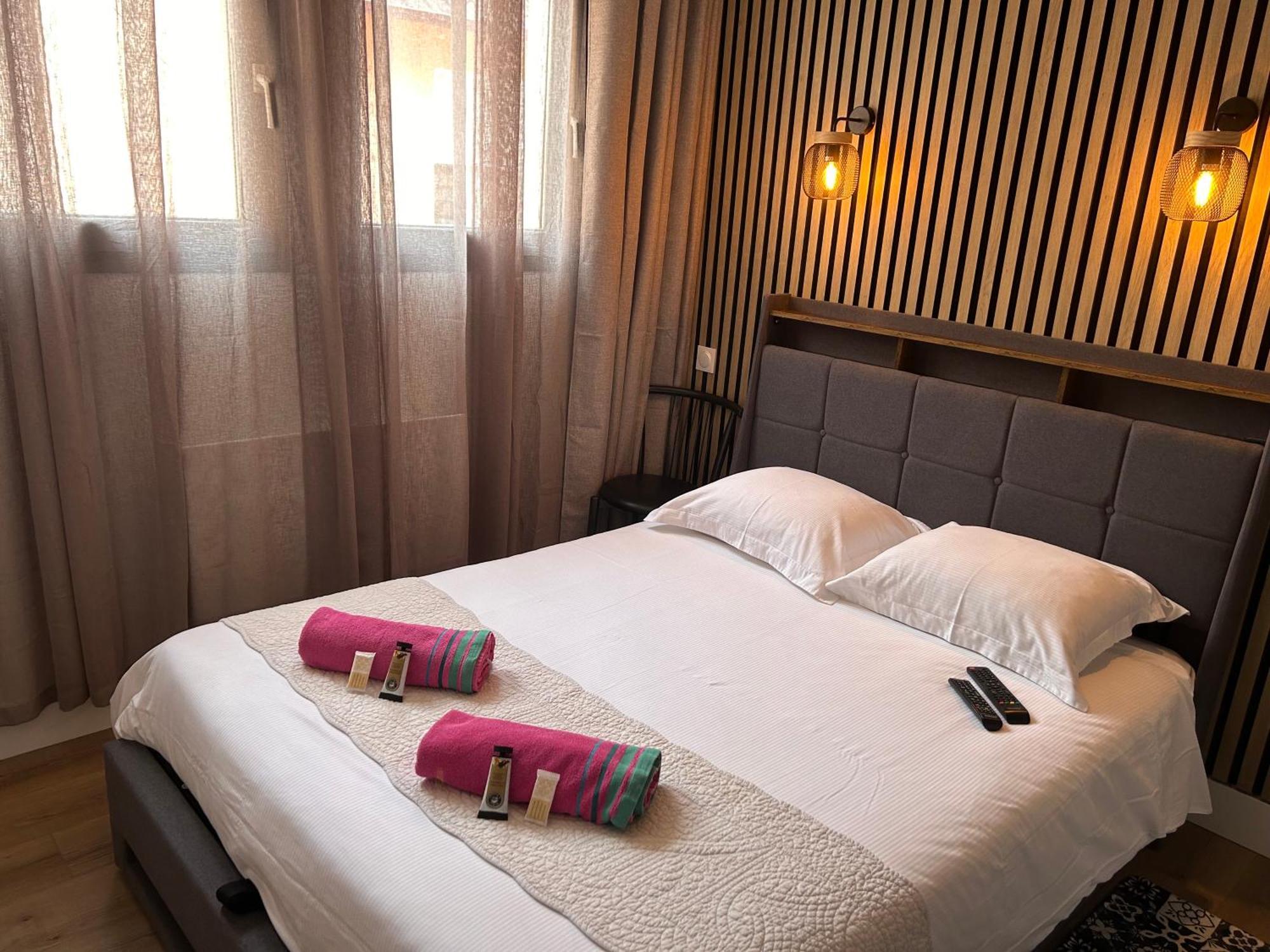 Hotel Et Residence Chez Gino Le Touquet-에타플르 외부 사진